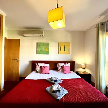 Modern 3 With Pool By Homing Apartmán *