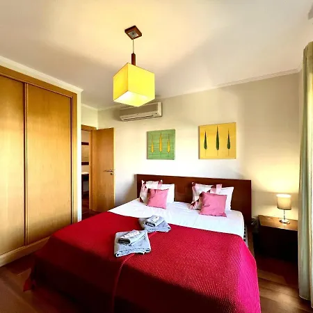 Modern 3 With Pool By Homing Apartmán