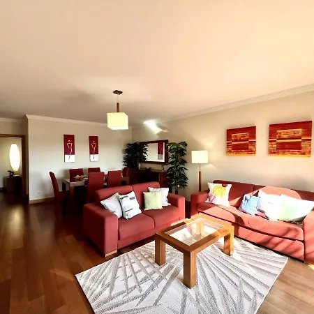 Modern 3 With Pool By Homing Apartment Albufeira