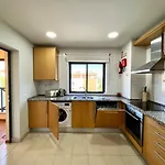 Modern 3 With Pool By Homing Albufeira
