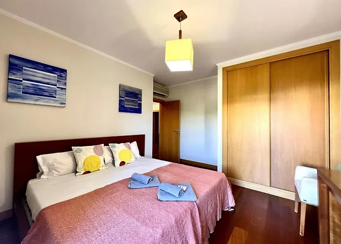 Modern 3 With Pool By Homing *