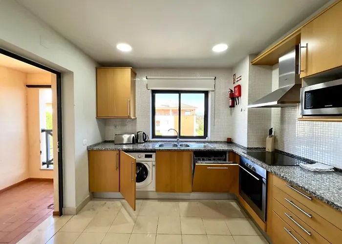 Modern 3 With Pool By Homing Albufeira